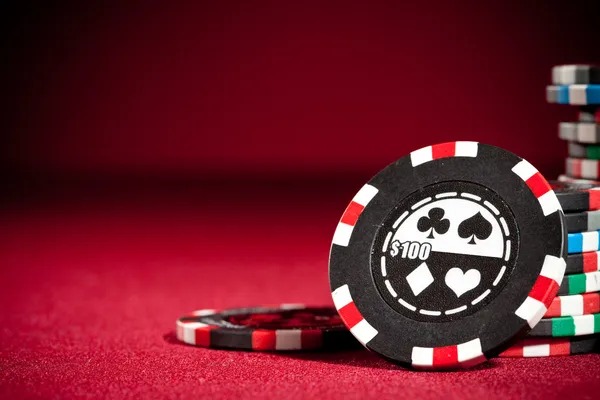 French Roulette wheel and betting board on satria123 mobile app